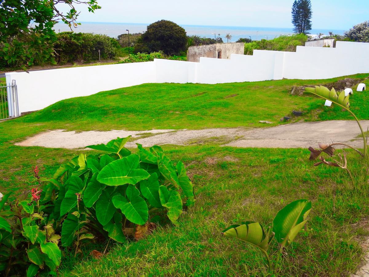 The Whitehouse Hotel Port Shepstone Exterior photo